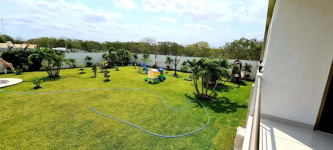Casa Los Mellizos Bed & Breakfast Merida