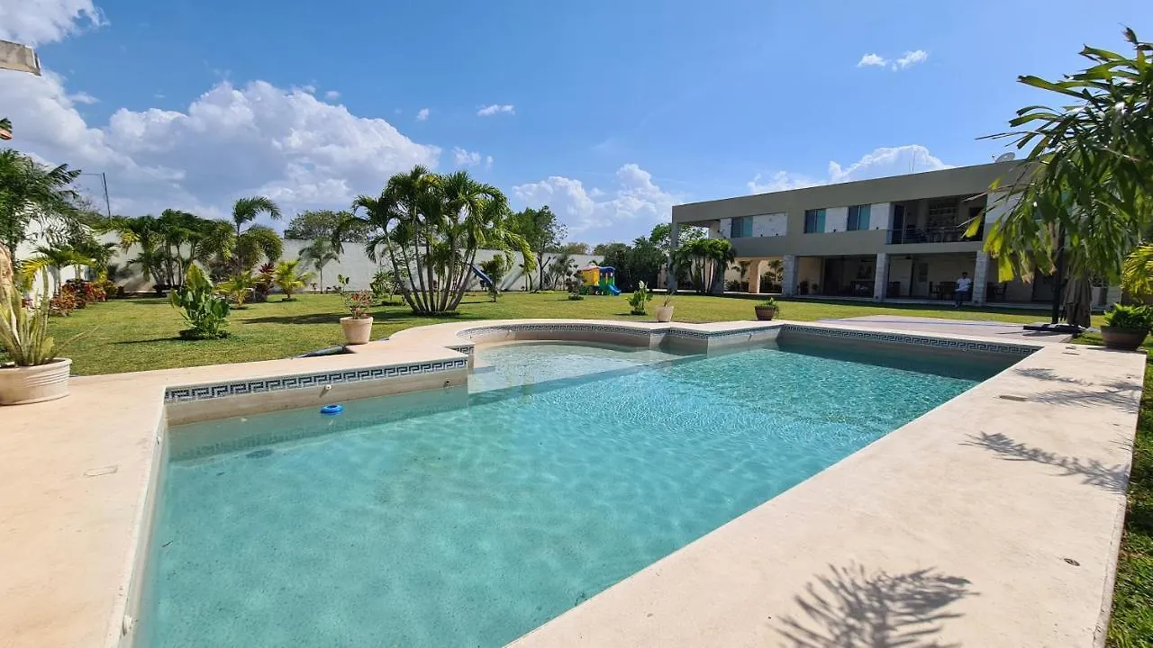 Casa Los Mellizos Bed & Breakfast Merida